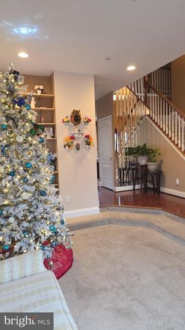 1132 CENTENNIAL DR, Fort Washington, MD 20744