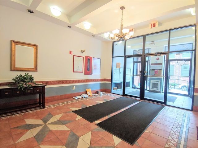 10 Weston Ave 114, Quincy, MA 02170