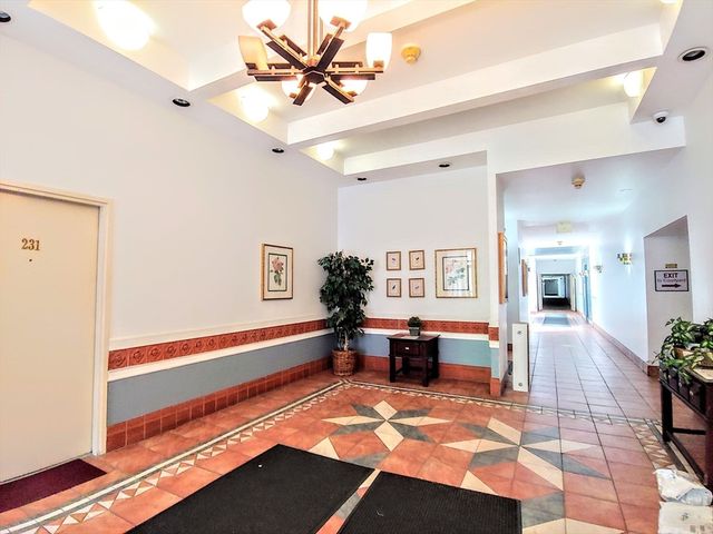 10 Weston Ave 114, Quincy, MA 02170