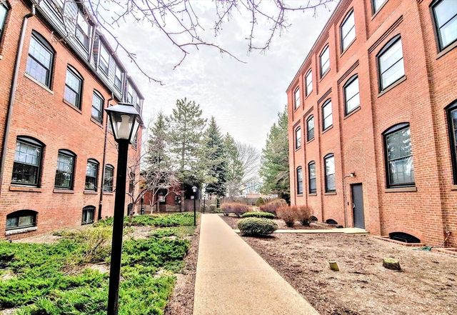 10 Weston Ave 114, Quincy, MA 02170