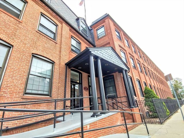 10 Weston Ave 114, Quincy, MA 02170