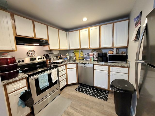 10 Weston Ave 114, Quincy, MA 02170