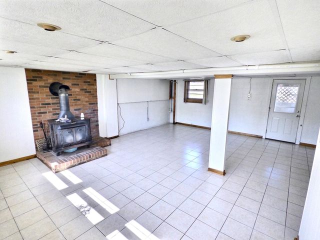 944 W 54th Place, Merrillville, IN 46410
