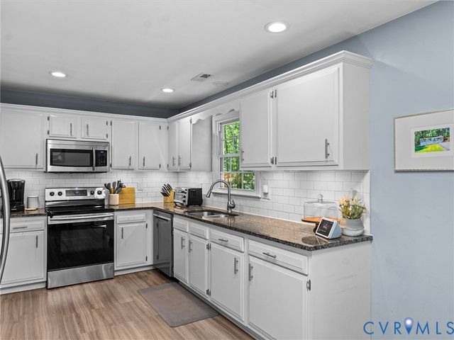 4304 Kempwood Pl, Chesterfield, VA 23832