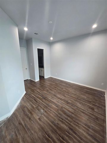 4902 Paradigm Lane, Spring, TX 77379