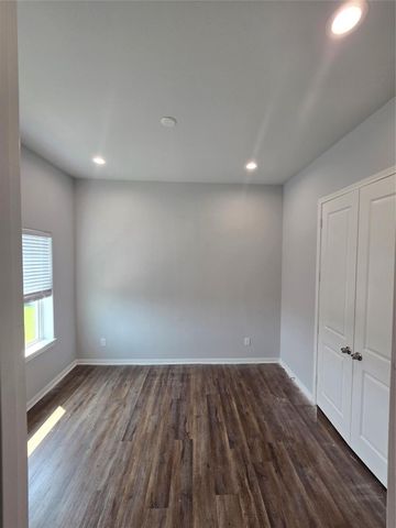 4902 Paradigm Lane, Spring, TX 77379