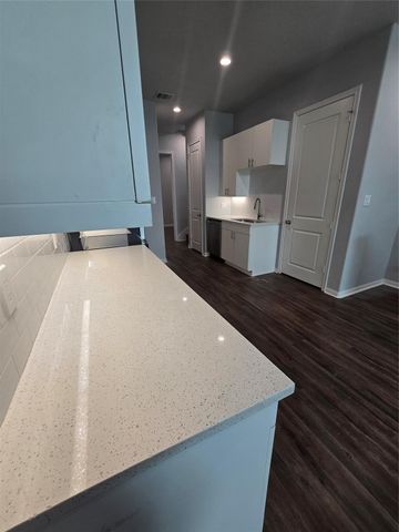 4902 Paradigm Lane, Spring, TX 77379