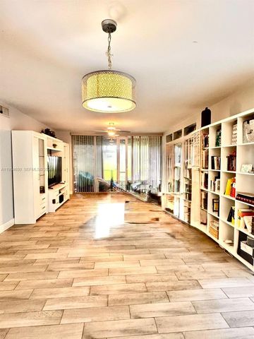 7532 NW 86th Terrace 104, Tamarac, FL 33321