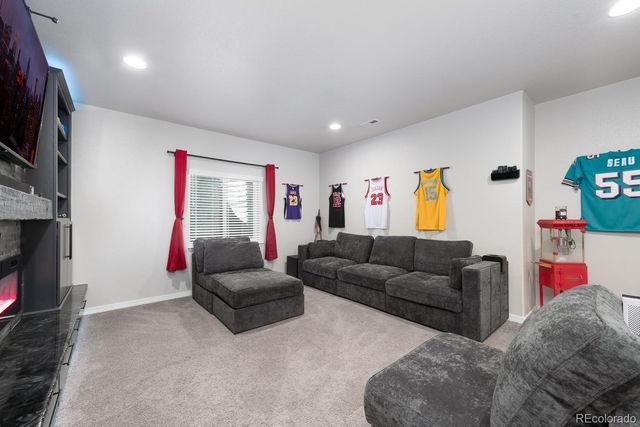 6790 Phantom Way, Colorado Springs, CO 80925