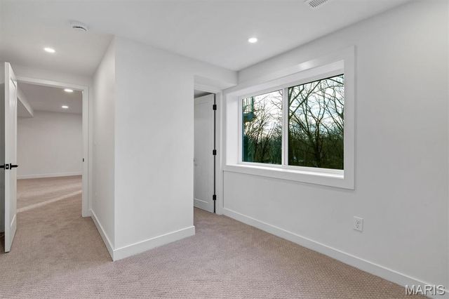 4662 Britcastle Drive, St Louis, MO 63128