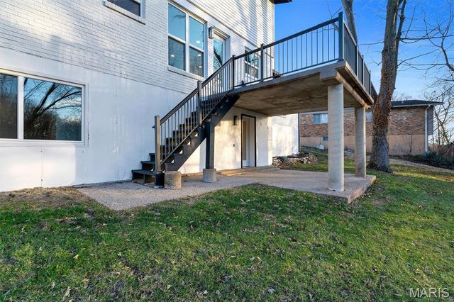 4662 Britcastle Drive, St Louis, MO 63128