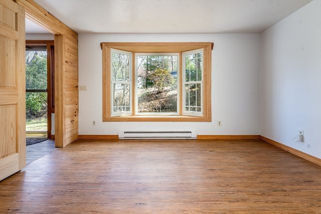 47 Galleon Dr, Falmouth, MA 02536