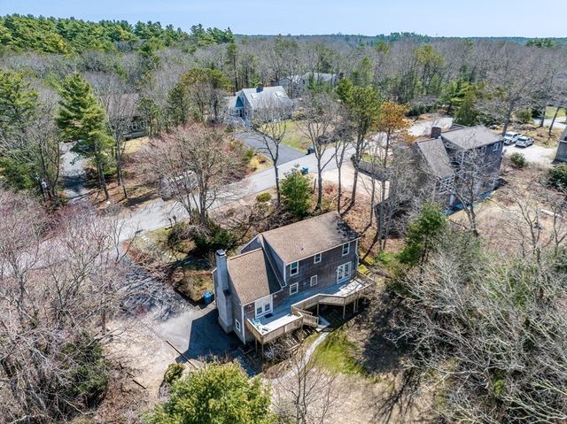 47 Galleon Dr, Falmouth, MA 02536