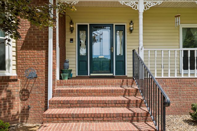 1229 Hogans Branch Rd, Hendersonville, TN 37075