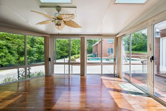 1229 Hogans Branch Rd, Hendersonville, TN 37075