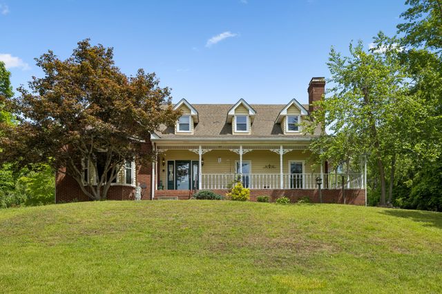 1229 Hogans Branch Rd, Hendersonville, TN 37075