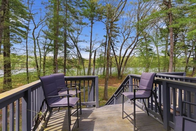 200 Wellman Ave 1, Chelmsford, MA 01863