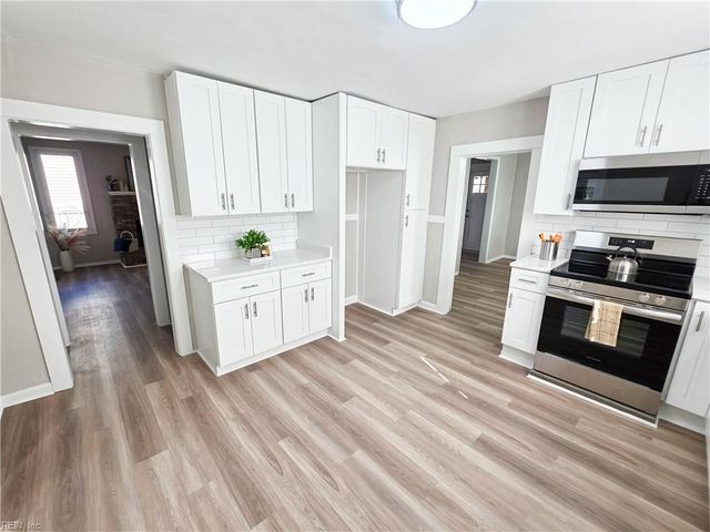 3906 Deep Creek BLVD, Portsmouth, VA 23702