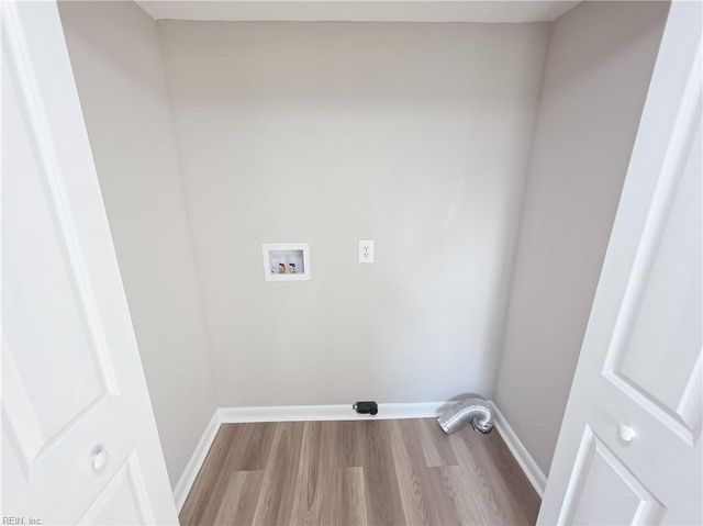 3906 Deep Creek BLVD, Portsmouth, VA 23702