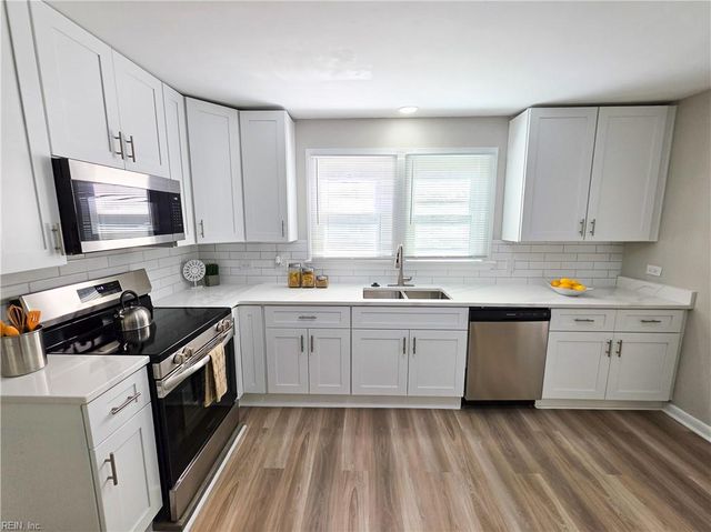 3906 Deep Creek BLVD, Portsmouth, VA 23702