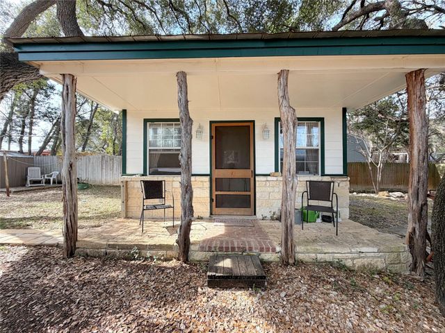 301 Canyon Edge, Canyon Lake, TX 78133