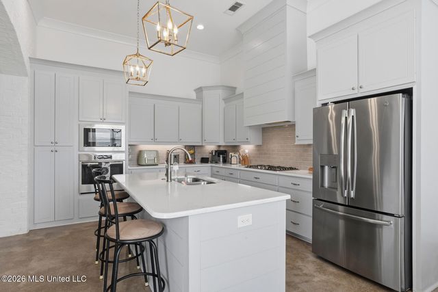 244 Ironwood Place, Brandon, MS 39042