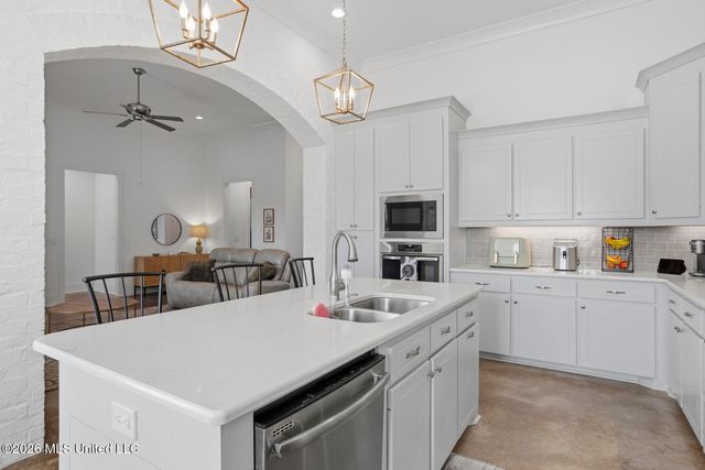 244 Ironwood Place, Brandon, MS 39042