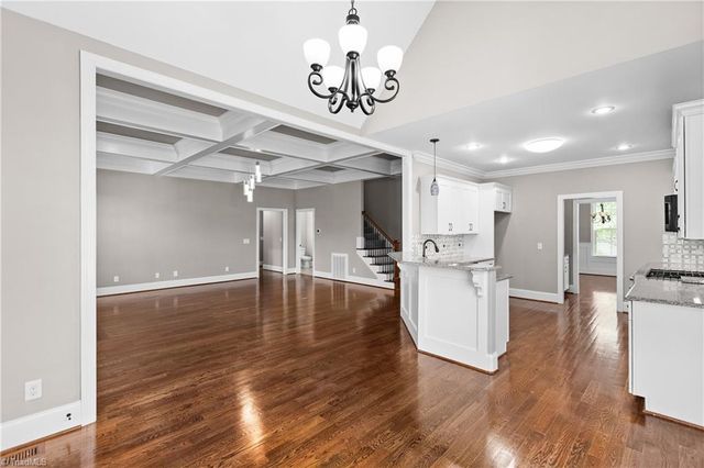 145 Winged Foot Court, Winston-salem, NC 27107