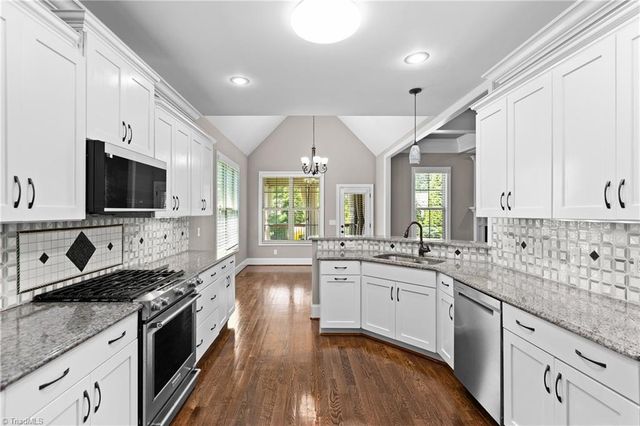 145 Winged Foot Court, Winston-salem, NC 27107