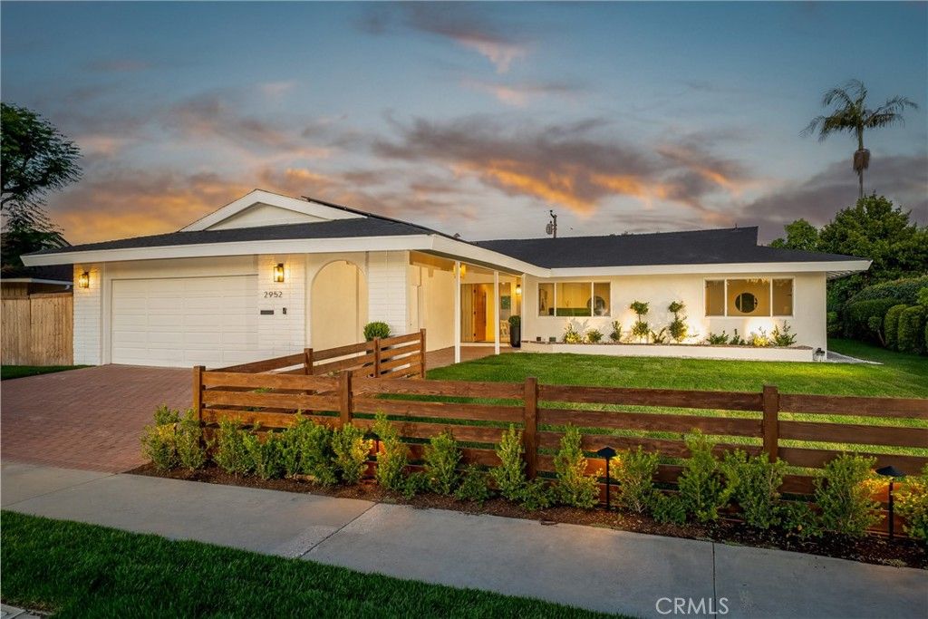 2952 Java Road, Costa Mesa, CA 92626