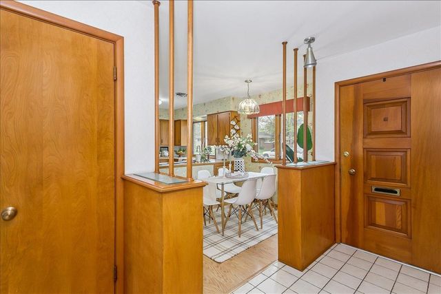 9823 W 9th St N, Wichita, KS 67212