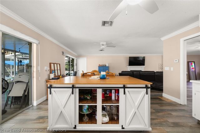 25 Forest Hill Court, Avon Park, FL 33825