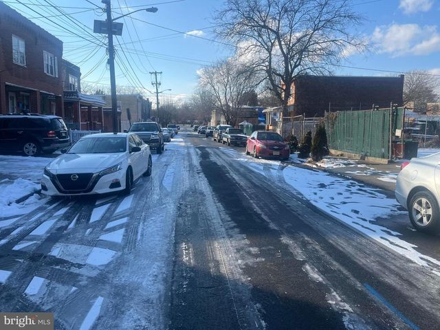933 LANSDOWNE AVE, Camden, NJ 08104