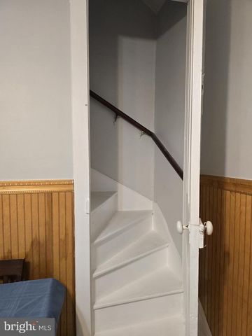 942 N 11TH ST, Reading, PA 19604