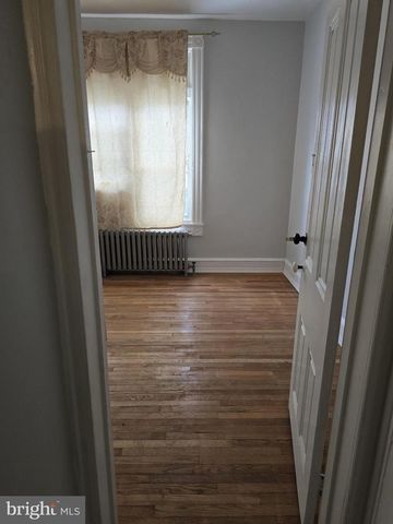 942 N 11TH ST, Reading, PA 19604