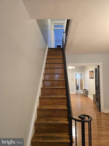 942 N 11TH ST, Reading, PA 19604