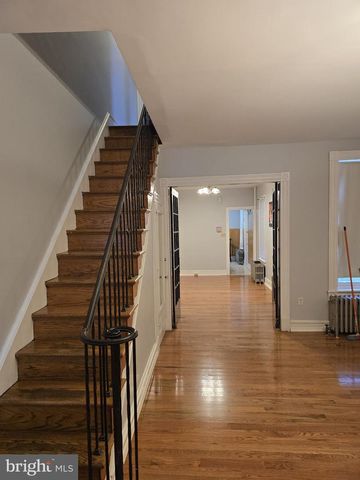 942 N 11TH ST, Reading, PA 19604