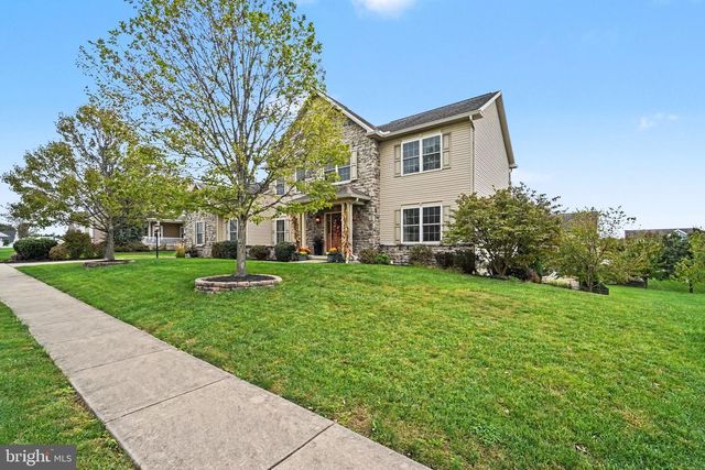 5997 CAMDEN DR, Harrisburg, PA 17112