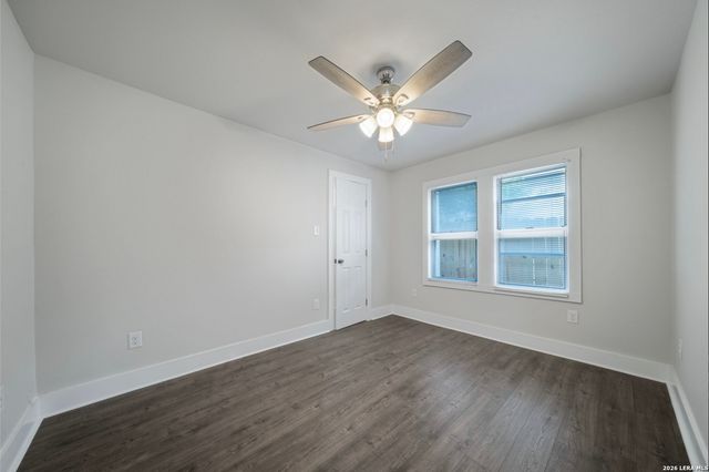 1627 W MARIPOSA DR, San Antonio, TX 78201