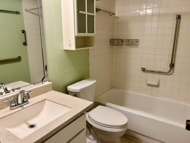 2529 OAKLEAF LANE 30C, Clearwater, FL 33763