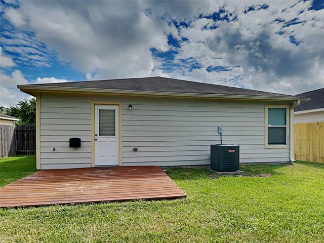 4202 Medina River Loop, Spring, TX 77386