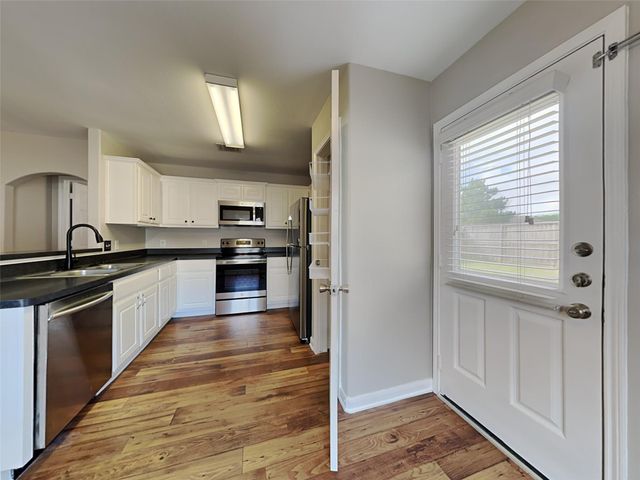 4202 Medina River Loop, Spring, TX 77386