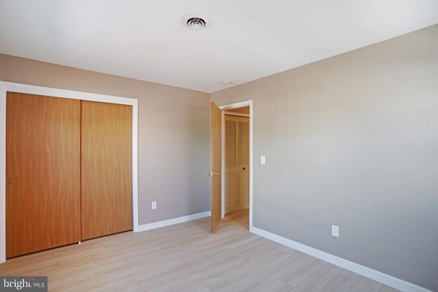 9 NORWAY RD, Toms River, NJ 08757