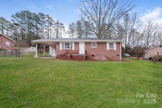 2635 Skyland Drive, Gastonia, NC 28052