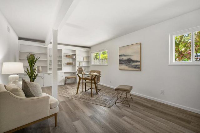2085 Edgewood Road, Redwood City, CA 94062
