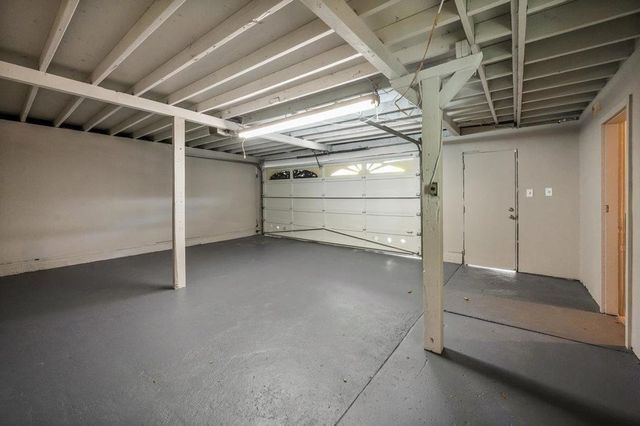 2085 Edgewood Road, Redwood City, CA 94062