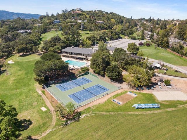 2085 Edgewood Road, Redwood City, CA 94062