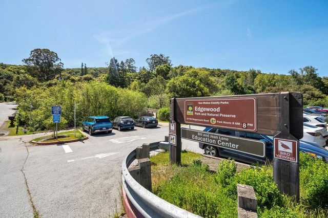 2085 Edgewood Road, Redwood City, CA 94062