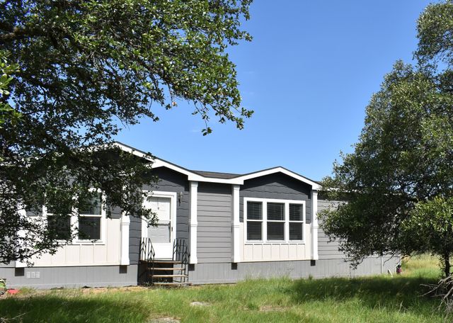 1300 Homestead Drive, Rochelle, TX 76872