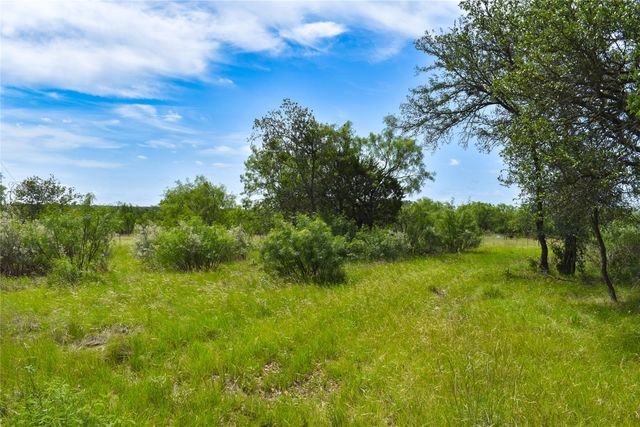 1300 Homestead Drive, Rochelle, TX 76872
